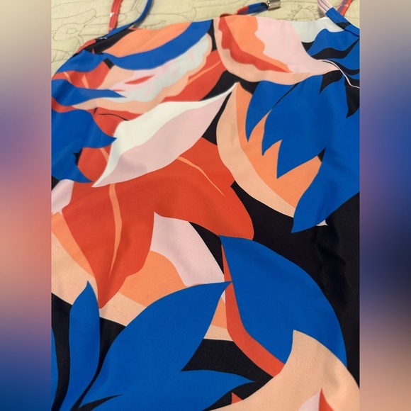 NWT MINKPINK Lukas One Piece Size Sz M (US 6) Tropical Blue Adjustable Straps - Picture 5 of 7